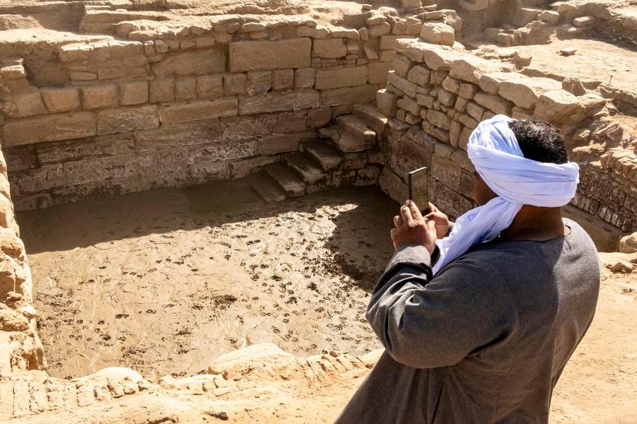 تقرير إخباري: بعثة مصرية-صينية تعلن الكشف عن بحيرة مقدسة في معبد الكرنك جنوب مصر