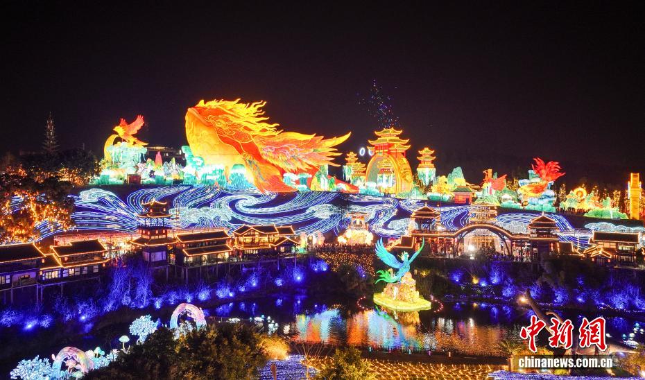 صور جوية تبرز مهرجان زيغونغ الدولي الثاني والثلاثين للفوانيس الملونة