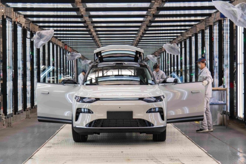 تعليق: بأكثر من 34 مليون سيارة إنتاجا ومبيعا، سيارات الطاقة الجديدة الصينية تثبت ريادتها