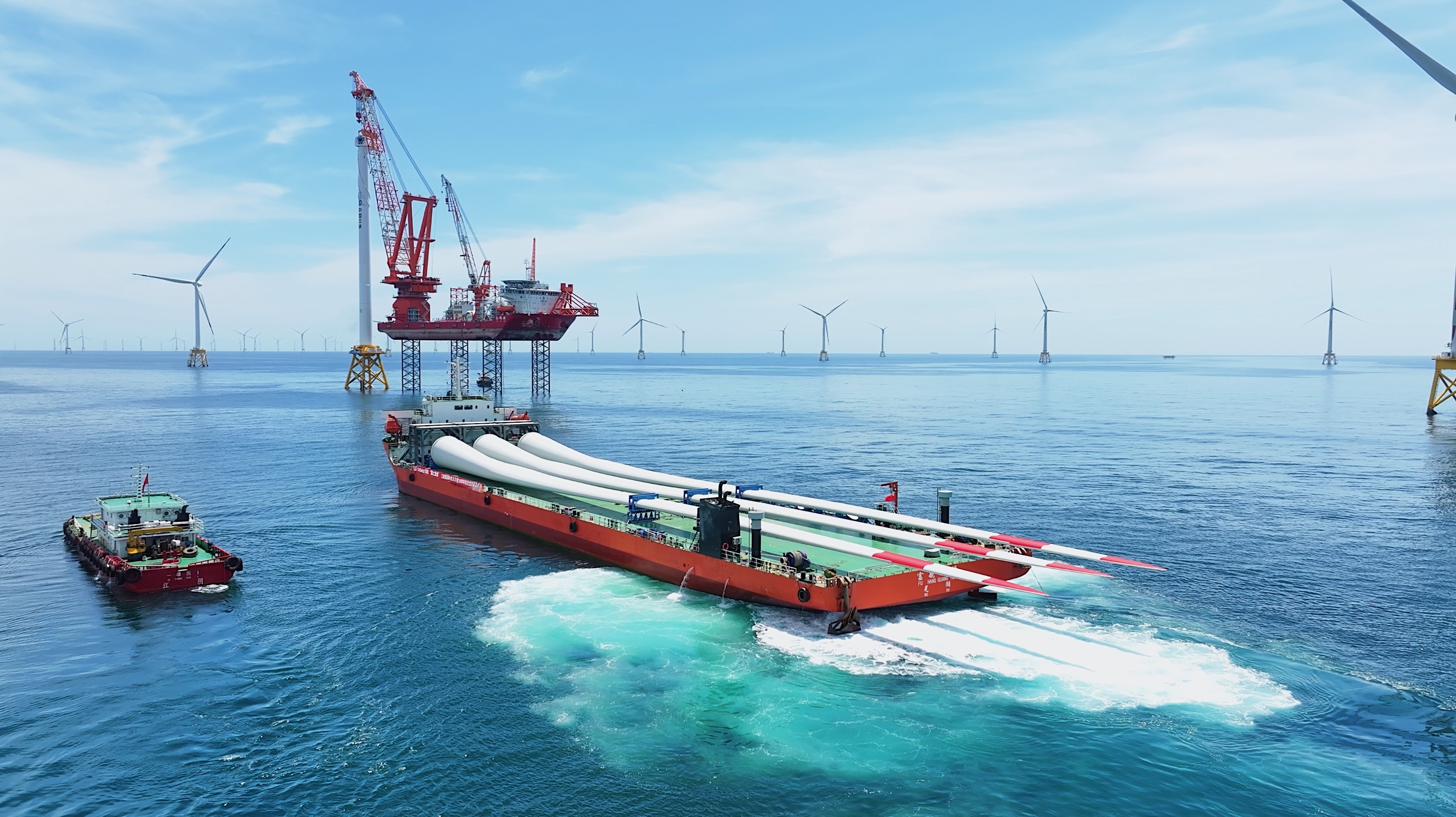 الصين تتصدر ثورة الطاقة النظيفة: 60% طاقة متجددة بنهاية 2025