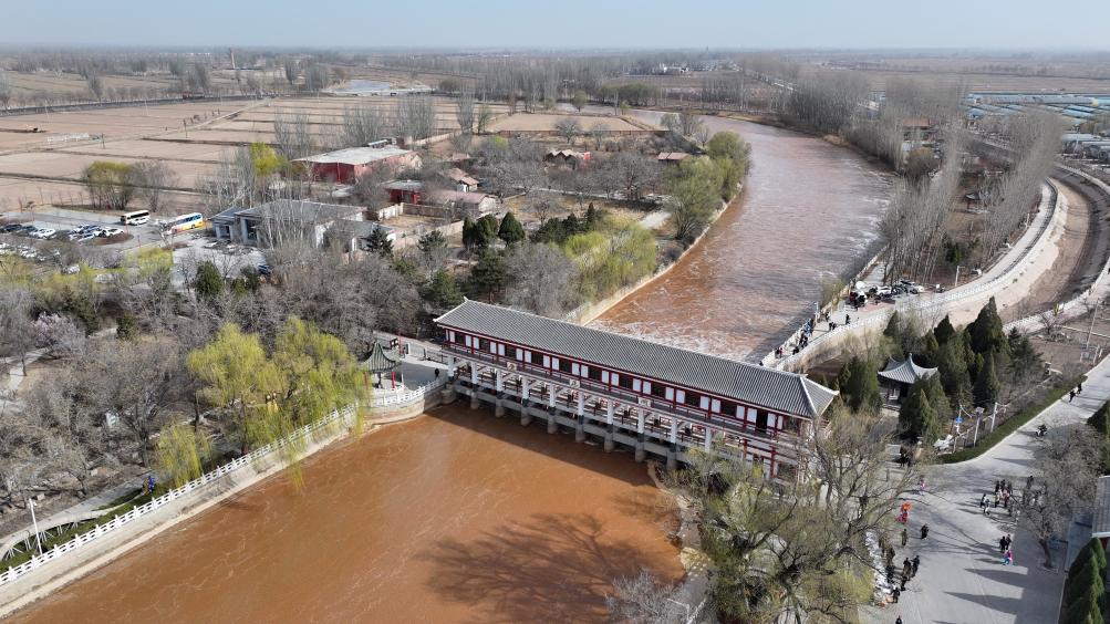 الصورة: بدء الري الربيعي في منطقة نينغشيا بشمال غربي الصين