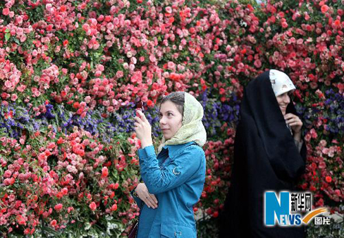 المعرض الدولي الثامن للزهور والنباتات فى طهران