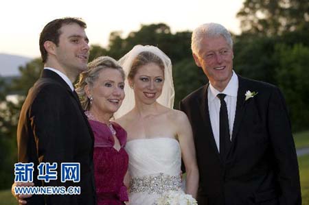 "زفاف ملكي" لتشيلسي كلينتون تكاليفه 5 ملايين دولار في نيويورك