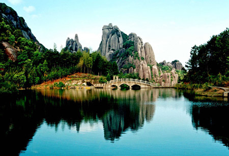 إدراج حديقة   نينغدانه في مقاطعة فوجيان الصينية إلى قائمة الحدائق الجيولوجية العالمية رسميا