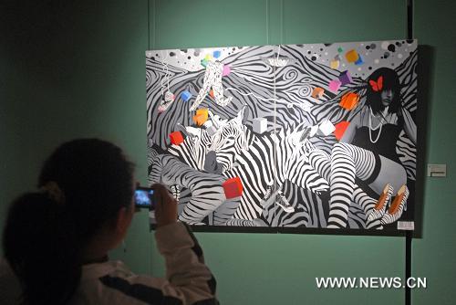 إقامة معرض الرسم الزيتي لقوانغدونغ المعاصرة في مدينة ووهان 