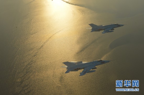 تكشف القوات الجوية الصينية عن صور سرية لمقاتلات من زاوية النظر الجوية (3)