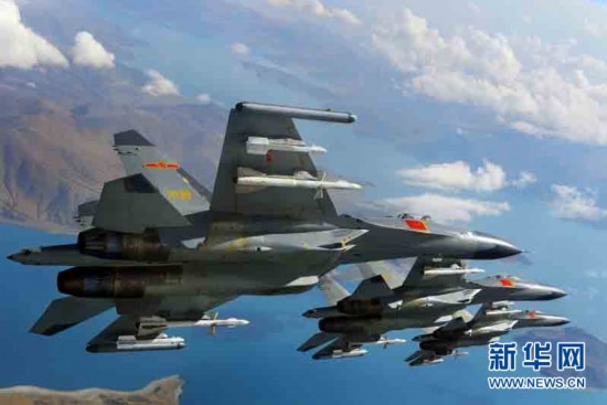 تكشف القوات الجوية الصينية عن صور سرية لمقاتلات من زاوية النظر الجوية (18)