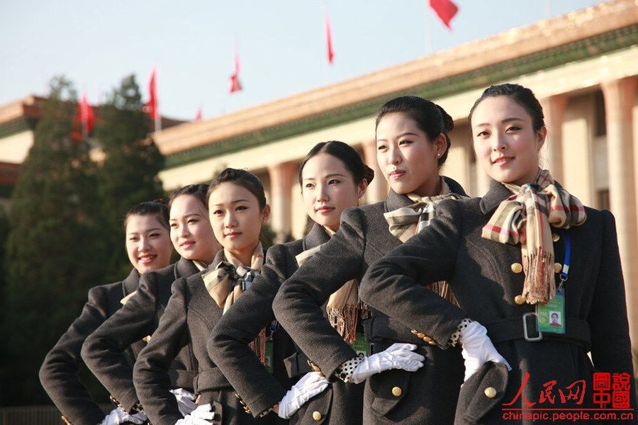 المناظر الجميلة على هامش المؤتمر الوطني ال18 للحزب الشيوعي الصيني  (14)