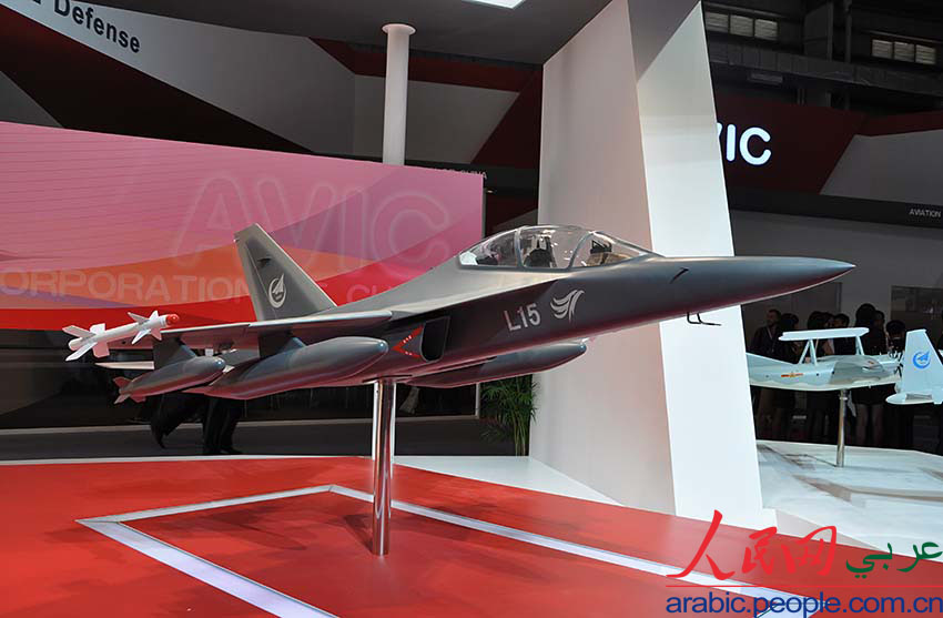 طائرات صينية الصنع تظهر لأول مرة بمعرض تشوهاي للطيران 