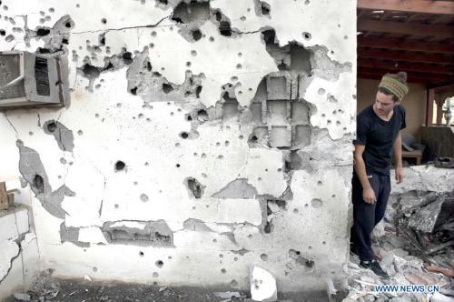 فيديو:ارتفاع عدد الضحايا جراء تواصل العنف في غزة
