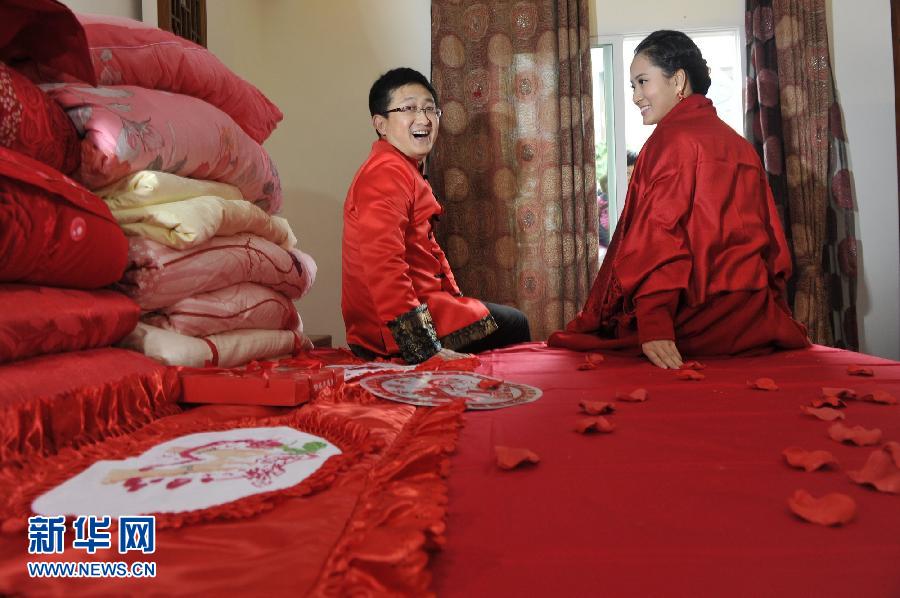 إقامة حفل زفاف وفقا لطقوس عهد أسرة هان فى مدينة قوييانغ