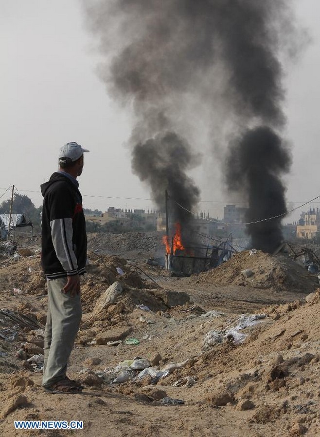 ارتفاع عدد القتلى الفلسطينيين إلى 158 في اليوم الثامن من الهجوم الإسرائيلي على غزة