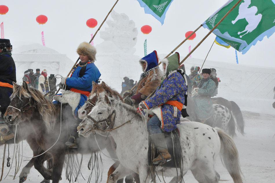 افتتاح مهرجان "نادامو" الشتوي 2012 في منغوليا الداخلية (2)
