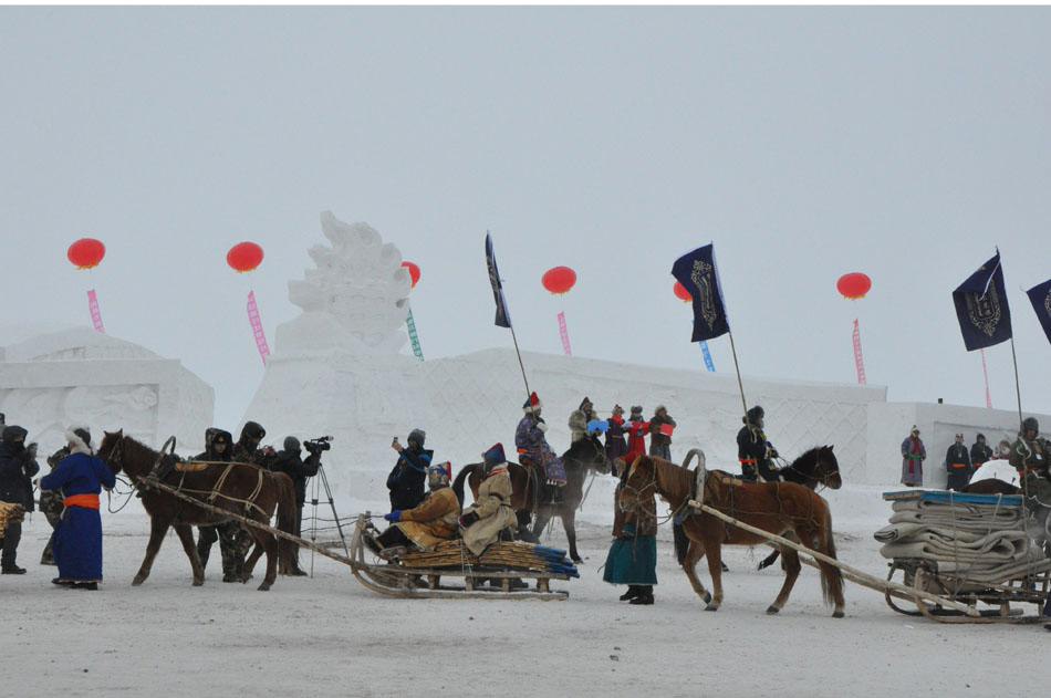 افتتاح مهرجان "نادامو" الشتوي 2012 في منغوليا الداخلية (7)