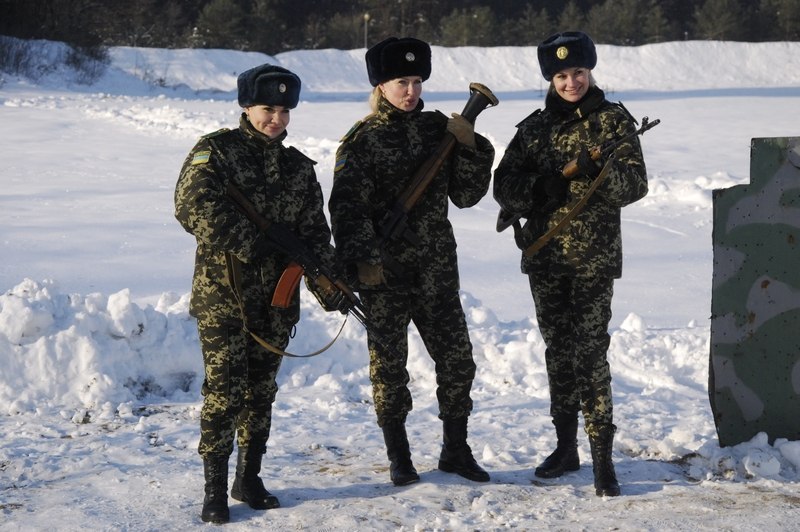 أكرانيا تختار أجمل مجندة (16)