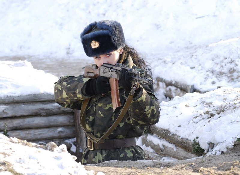 أكرانيا تختار أجمل مجندة