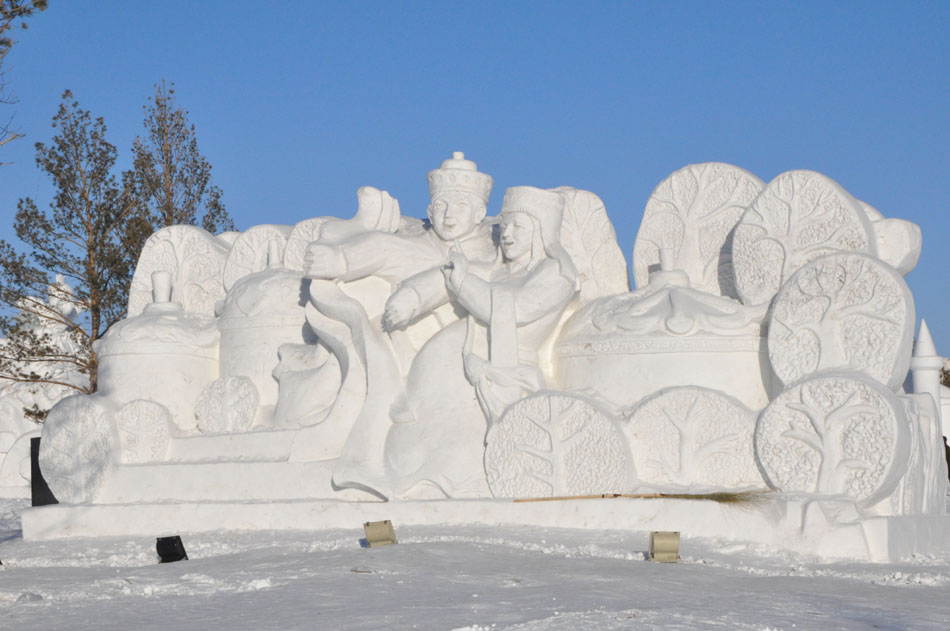 إفتتاح الدورة ال14 من مهرجان الجليد الدولي الصيني الروسي المنغولي  (4)