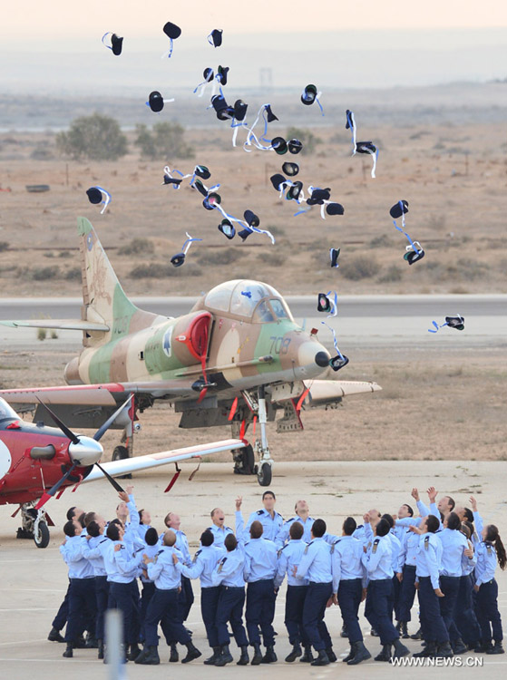تخريج الدفعة الـ 165 بالقوات الجوية الإسرائيلية بالقدس
