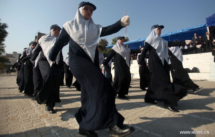 تخريج دفعة من الشرطة النسائية في غزة