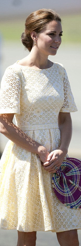 لمحة عن أساليب الموضة لكيت الأميرة البريطانية (18)
