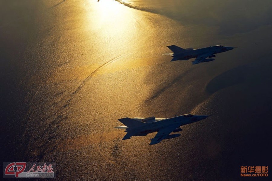 صور عالية الدقة:مجموعة المقاتلات جيان -10 وجيان – 11 تقوم بالدوريات فى أجواء الصين (8)