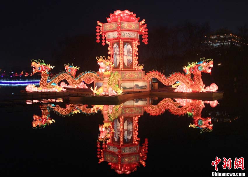 معرض الفوانيس في مدينة شيآن لاستقبال عيد الربيع الصيني (7)