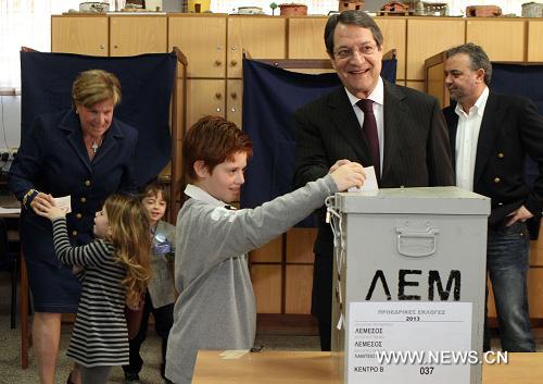 أناستاسياديس يفوز بالانتخابات الرئاسية القبرصية