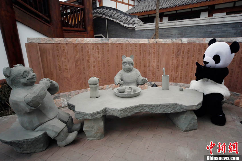 افتتاح أول فندق يتبنى مفهوم الباندا العملاقة بسيتشوان (6)