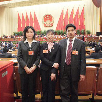 زيادة عدد نواب العمال المهاجرين في البرلمان الصيني