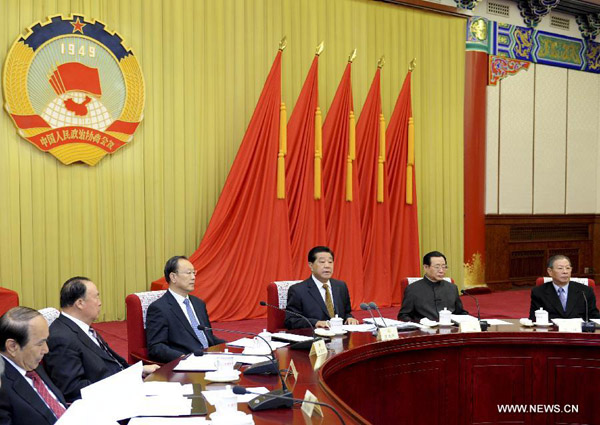 جيا تشينغ لين يعقد آخر اجتماع لرؤساء المؤتمر الاستشارى