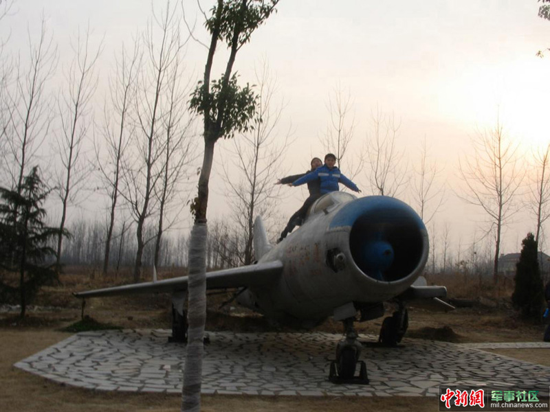 لمحة عن المقاتلة الصينية: جيان-5  (20)