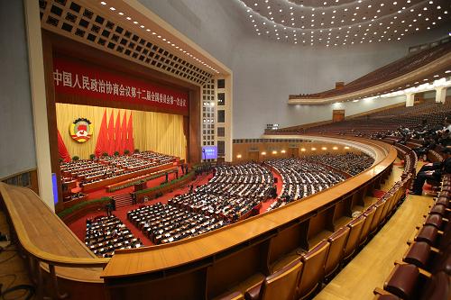 جلسة عامة ثانية للمؤتمر الإستشاري السياسي الثاني عشر للشعب الصيني 