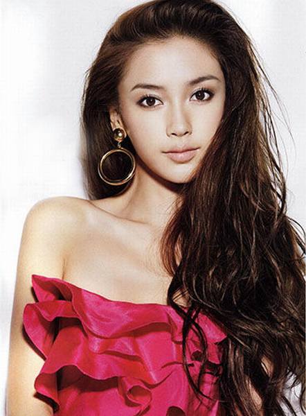 تسريحات الشعر المختلفة والرائعة للممثلة الصينية "آنجل بيبي"  (9)