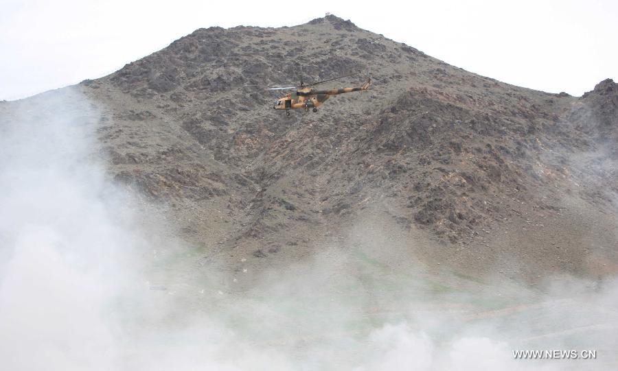 قوات الكوماندوز التابعة للجيش الأفغاني تجري تدريبات في كابول  (4)