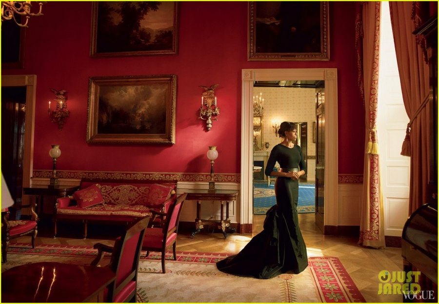 السيدة الأميركية الأولى ميشيل أوباما تزين غلاف مجلة فوج (4)
