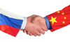 مصرفي روسي: التعاون المالي بين روسيا والصين يرتقي إلى مستوى جديد