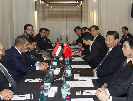 الرئيسان الصيني والمصري يتعهدان بتعميق التعاون الإستراتيجي بين البلدين