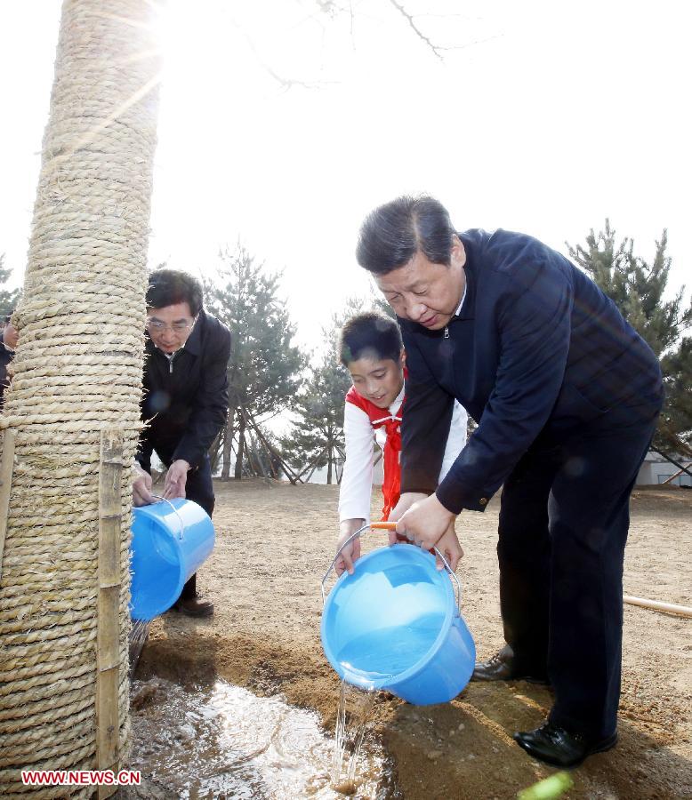 الرئيس الصيني يزرع أشجارا للترويج لمفهوم "الصين الجميلة"