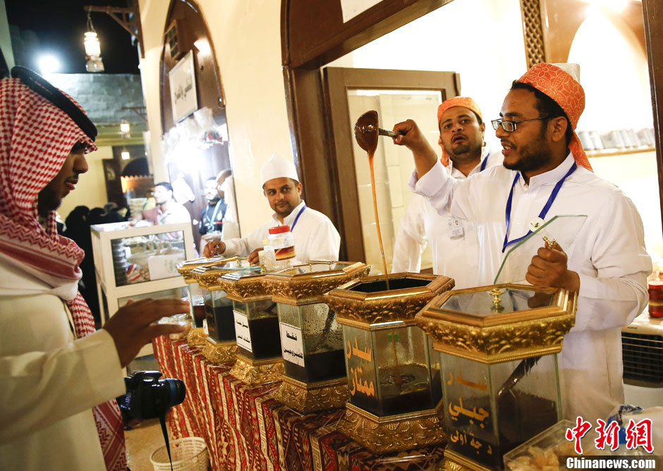 "الرياض على طرف اللسان": لمحة عن الأطعمة اللذيذة في المملكة العربية السعودية 