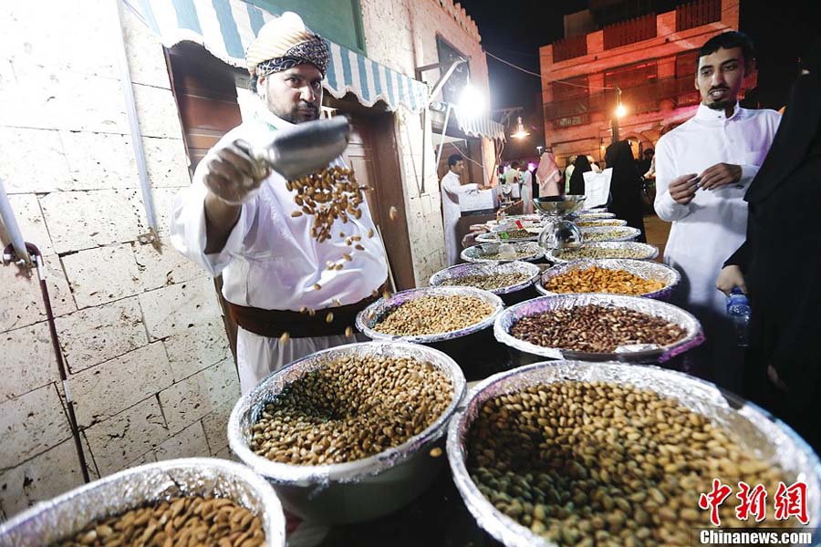 "الرياض على طرف اللسان": لمحة عن الأطعمة اللذيذة في المملكة العربية السعودية 