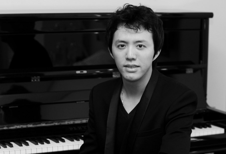 أمير البيانو .. حلم الصين الموسيقي