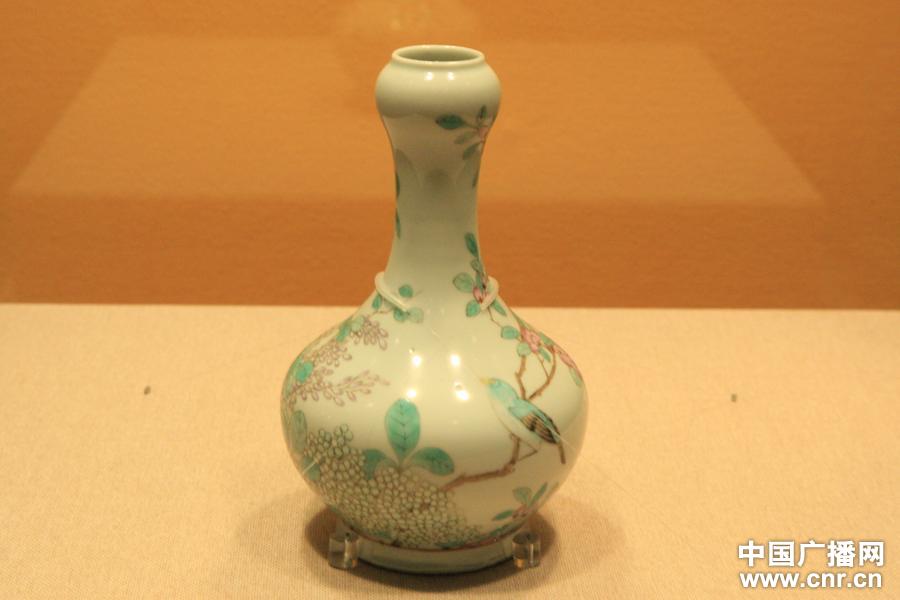 معرض الخزفيات للإمبراطورة الأم  تسي شي يقام في متحف العاصمة ببكين (10)