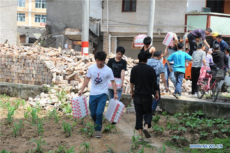 ارتفاع عدد قتلى زلزال الصين إلى 193 شخصا