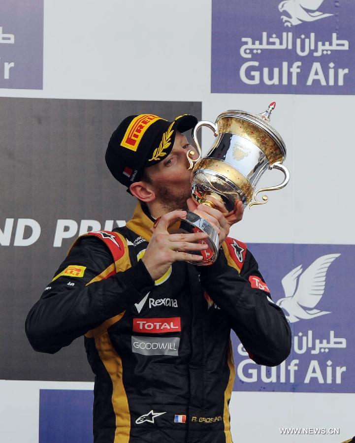 اختتام "الفورمولا 1" في البحرين بفوز سائق "ريد بول- رينو" الالماني (4)
