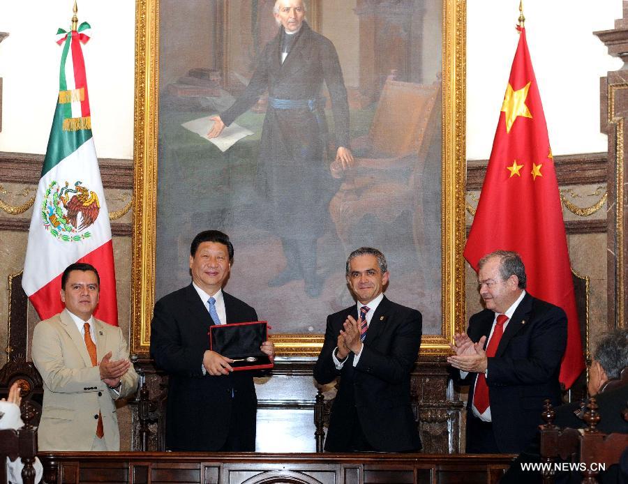 منح الرئيس الصيني مفتاح مدينة مكسيكو سيتي