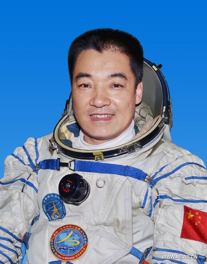 نبذة عن رائد الفضاء الصيني تشانغ شياو قوانغ