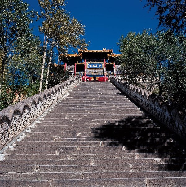لمحة عن مواقع التراث العالمي في الصين: جبل ووتاي  (12)