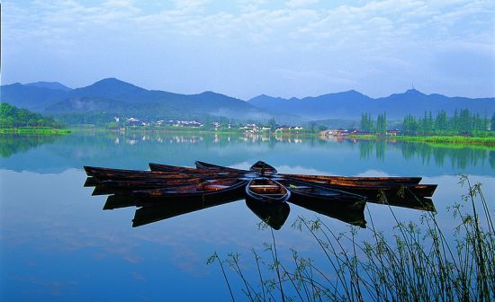 لمحة عن مواقع التراث العالمي في الصين: البحيرة الغربية شيهو  (25)