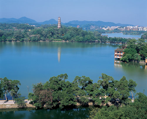 لمحة عن مواقع التراث العالمي في الصين: البحيرة الغربية شيهو  (3)