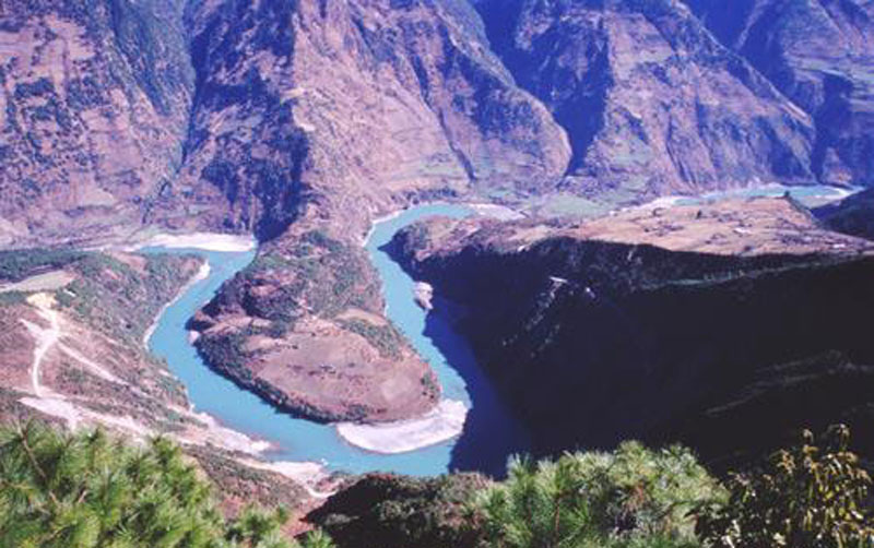 لمحة عن مواقع التراث العالمي في الصين:الأنهار الثلاثة المتدفقة  (6)